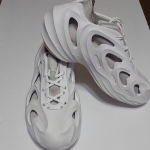 Adidas White Mens Size 9 Sneakers